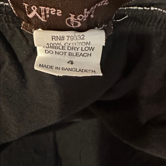 Miss Popular size 4 kids black skirt.  Great condition - Picture 3 of 3